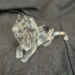Swarovski SCS 1995 Inspiration African Lion Crystal Figurine